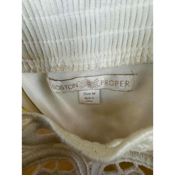 Boston Proper Crochet Embroidered High Neck Tank Top - Size - Medium - Picture 4 of 5